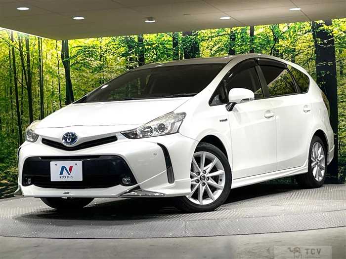 2015 Toyota PRIUS α
