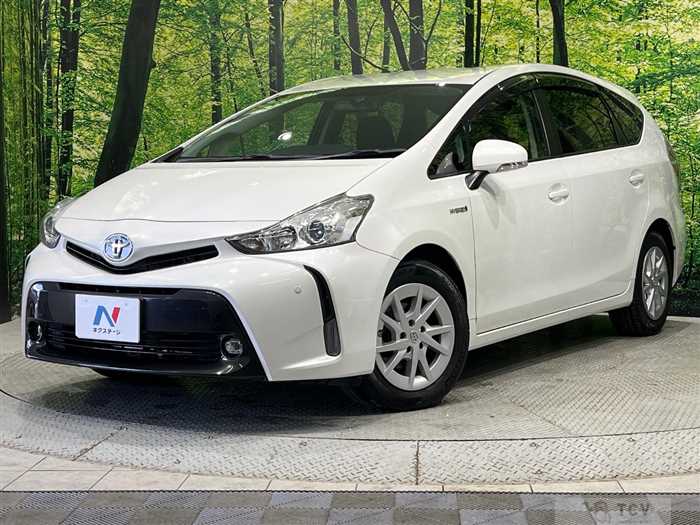 2015 Toyota PRIUS α
