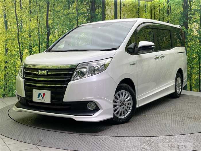 2015 Toyota Noah
