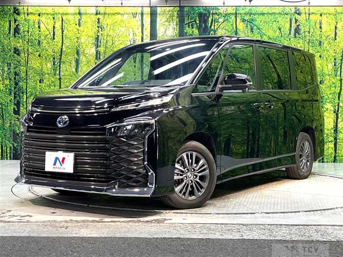 2023 Toyota Voxy