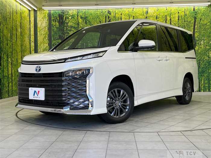 2025 Toyota Voxy