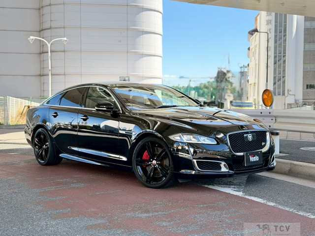 2017 Jaguar XJ Series