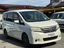 2011 Nissan Serena