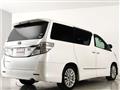 2013 Toyota Vellfire