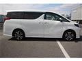 2018 Toyota Alphard G