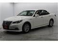 2015 Toyota Crown