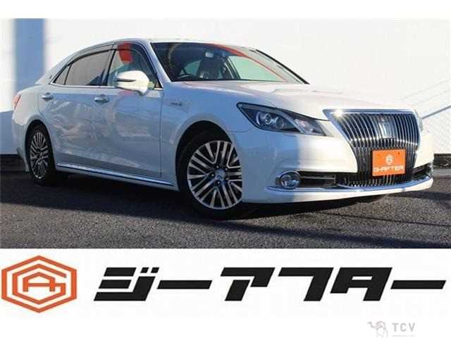 2014 Toyota Crown Majesta