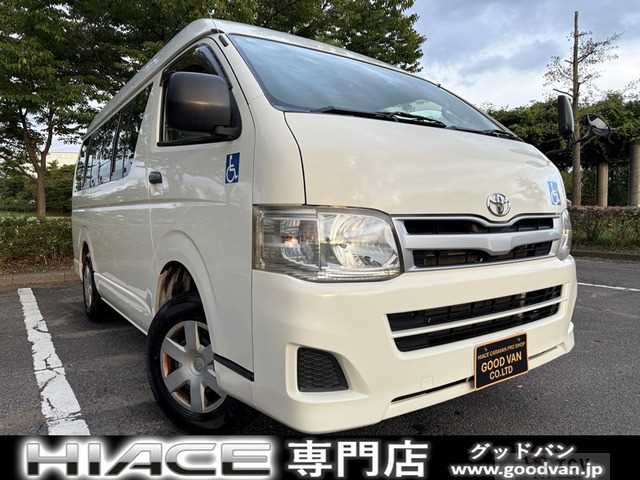 2011 Toyota Hiace Van
