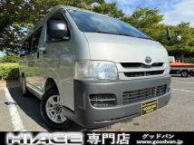 2008 Toyota Hiace Van
