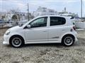 2003 Toyota Vitz