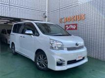 2012 Toyota Voxy