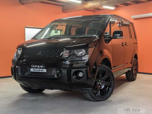2015 Mitsubishi Delica D5