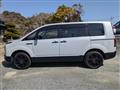 2024 Mitsubishi Delica D5