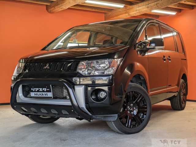 2016 Mitsubishi Delica D5
