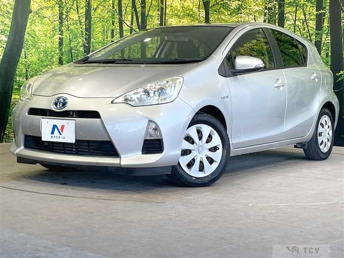 2012 Toyota AQUA