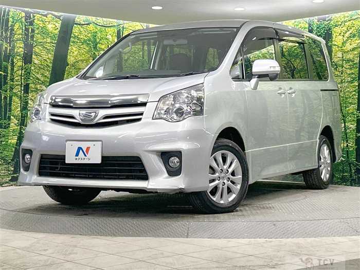 2010 Toyota Noah