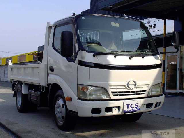 2010 Hino Dutro