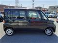 2011 Daihatsu Tanto