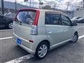 2004 Daihatsu Mira Avy