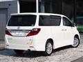2013 Toyota Alphard G