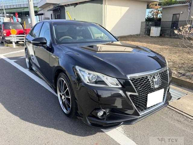 2013 Toyota Crown Athlete Series