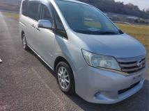 2012 Nissan Serena