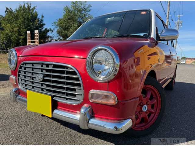 2000 Daihatsu Miragino