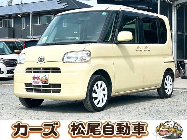 2011 Daihatsu Tanto
