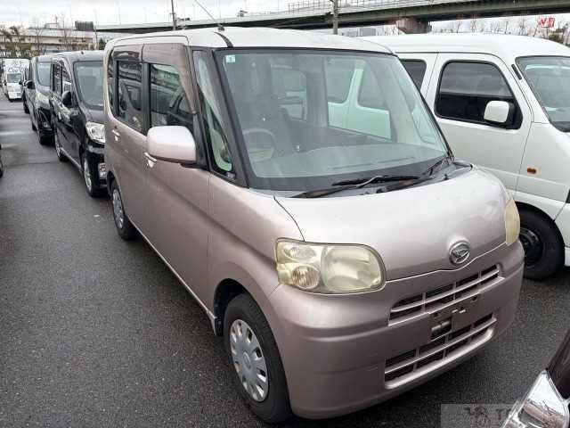2009 Daihatsu Tanto