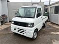 2004 Mitsubishi Minicab Truck