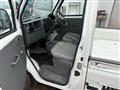 2004 Mitsubishi Minicab Truck