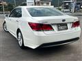 2013 Toyota Crown Athlete Series