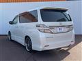 2013 Toyota Vellfire
