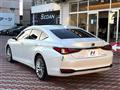 2019 Lexus ES
