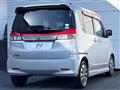 2014 Mitsubishi Delica D2