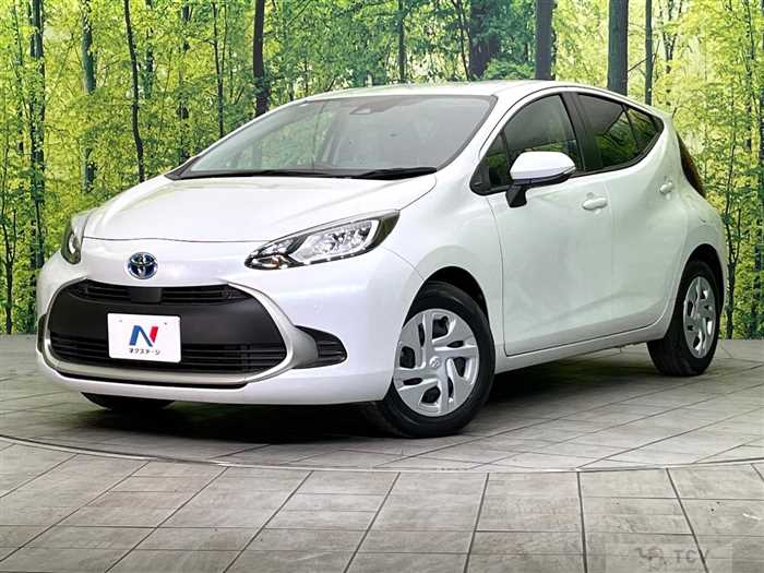 2024 Toyota AQUA