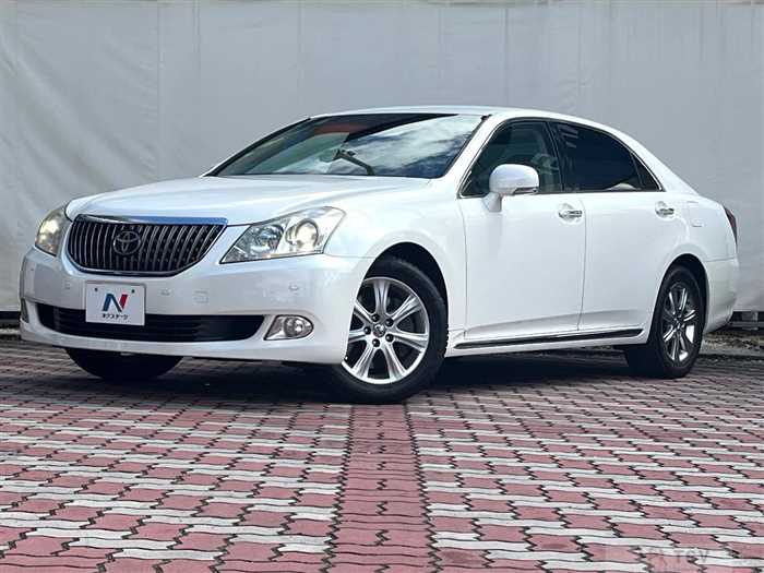 2011 Toyota Crown Majesta