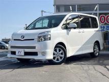 2009 Toyota Voxy