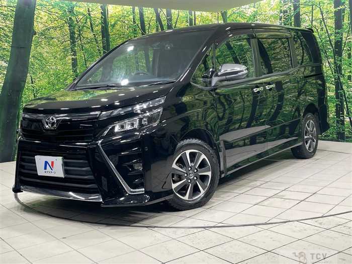 2017 Toyota Voxy