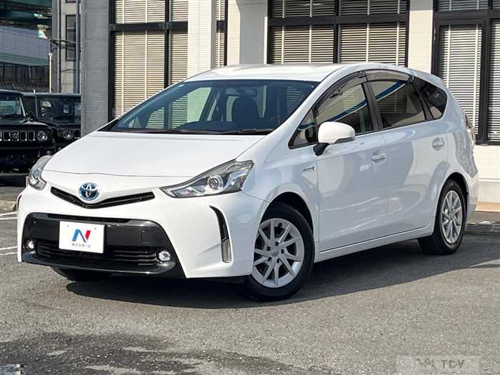 2015 Toyota PRIUS α