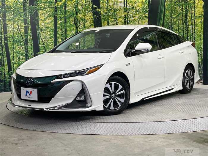 2017 Toyota Prius PHV