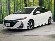 2017 Toyota Prius PHV