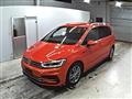 2016 Volkswagen Golf Touran