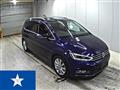 2017 Volkswagen Golf Touran