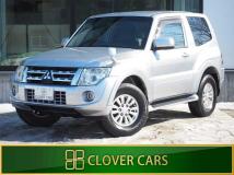 2012 Mitsubishi Pajero