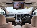 2012 Toyota Alphard Hybrid