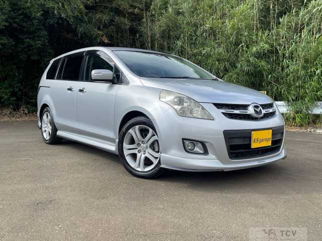 2006 Mazda MPV