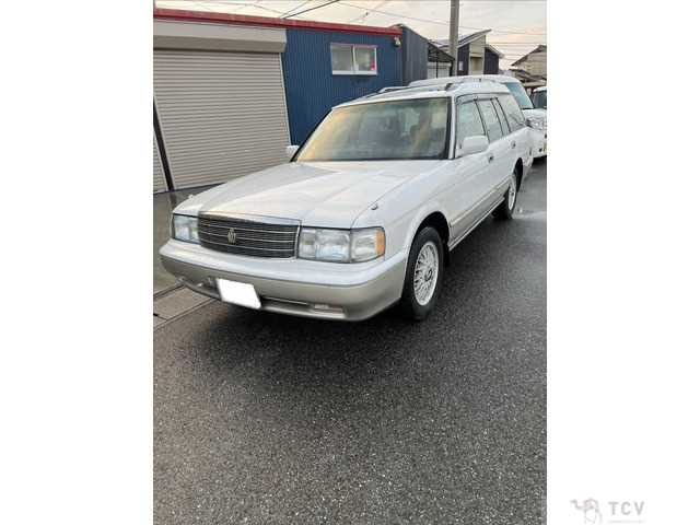 1996 Toyota Crown