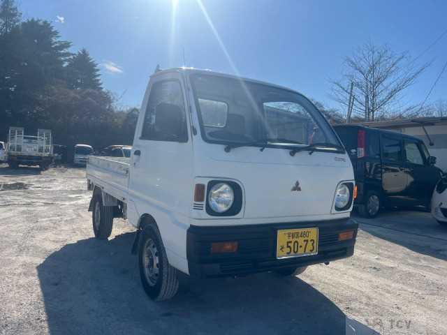 1992 Mitsubishi Minicab Truck