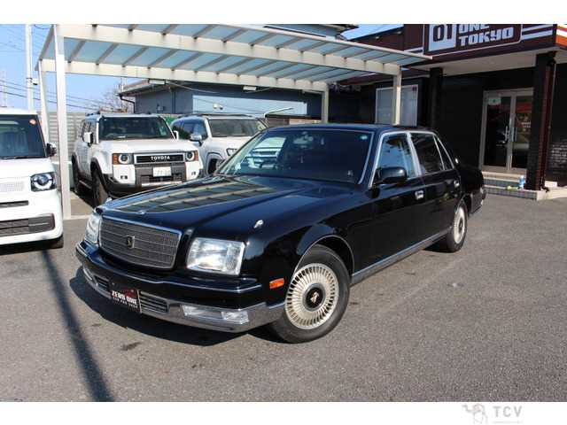 2000 Toyota Century